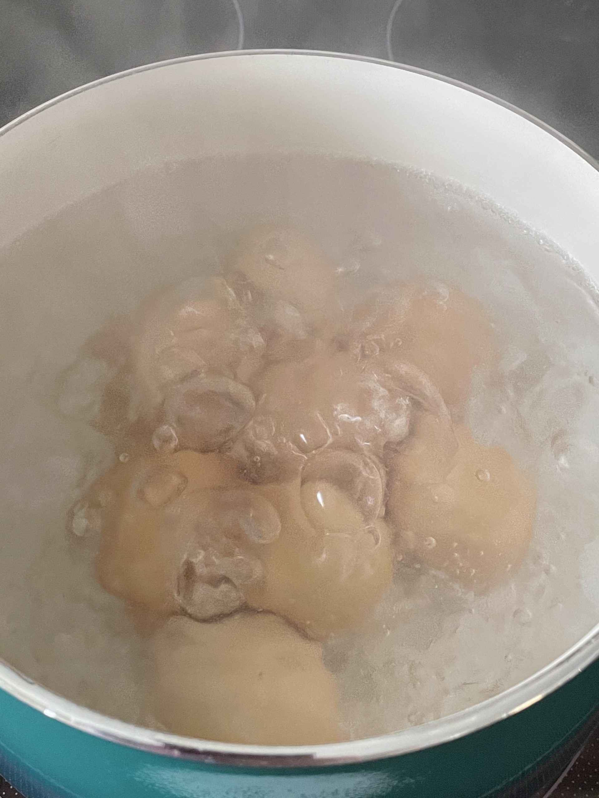 Boiling eggs